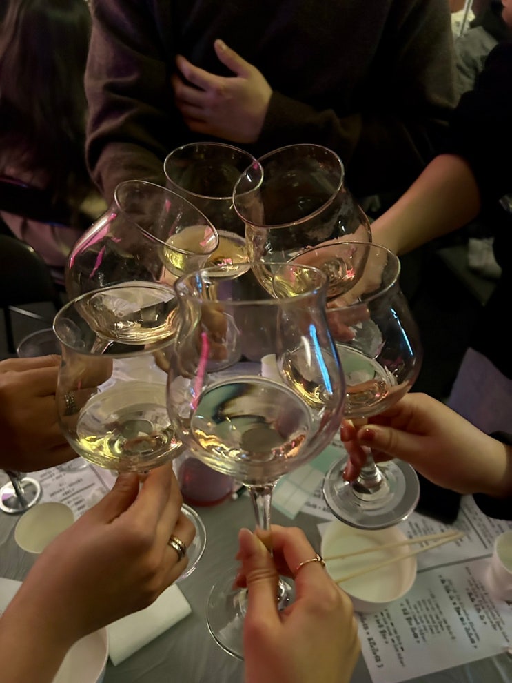 [샤블리셰리]_와인에 진심인 사람들의 모임🍷❤️