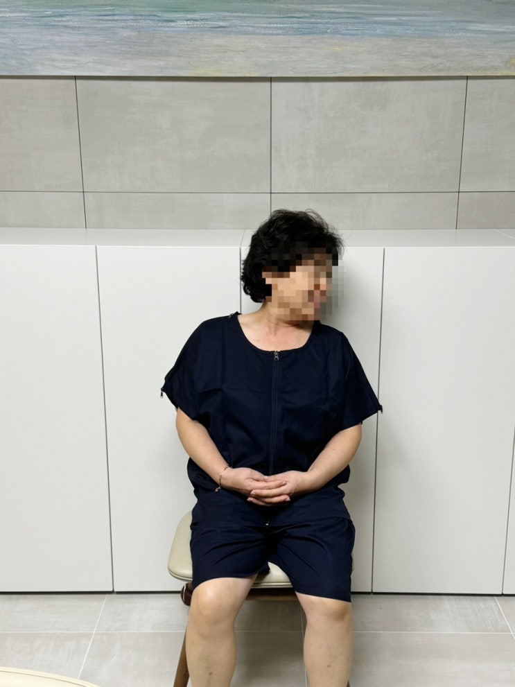 정형외과 물리치료 받으러 갈 때: 위드메디 환자복 입고가요