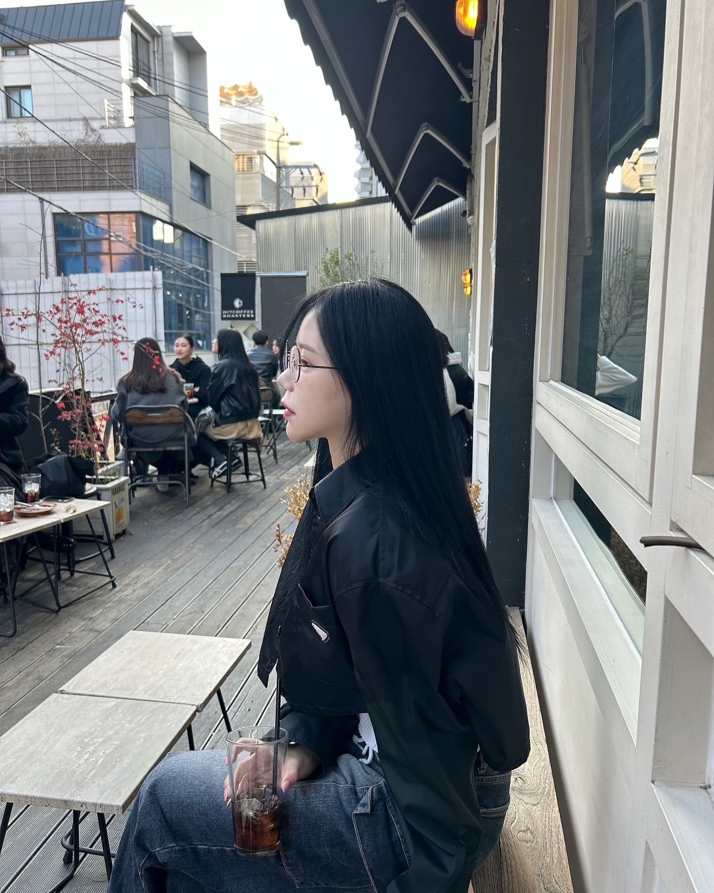 너드남은 인기많던데 너드녀는,,ㄸㄹㄹ