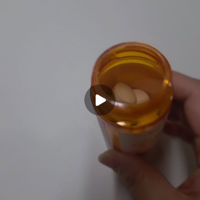 찌블리 on Instagram: "#협찬

물없이 먹을수 있는 디톡스!
샐러디트 CCA 샐러드!

관리의 정체기 돌파하면
사실상 관리에 소홀해지기 때문에
오후가 되면 달달한게 땡기고
평소에 먹고 싶었던 음식이
계속 생각나서 결국엔 포기하게 되요

저도 사실상 이번에 실패로
다시금 관리를 시작해야 하는데
먹는것을 줄이기가
사실상 제일 어렵더라구요

태생이 날씬한줄 알았던 저도
나이가 들면서 나잇살도 생기고
이제는 복구불가 상태가 되었는데
그래도 나름 관리한다고
수시로 노력하고 있답니다

샐러디트 CCA 샐러드는
섭취방법도 간편하지만
현직 약사와 한의사가
독자적인 성분배합과 설계하였다하여
더욱더 신뢰가 되더라구요

장 컨디션 관리를 돕는 채소 성분이 
순환과 바디 리셋에 초점을 맞춰서 그런지
섭취하면서도 부담스럽지 않았고
꾸준히 챙기다보니
붓기 관리에도 도움을 줄 수 있는거 같아요

집에서 간편하게
홈케어 하기 좋은 제품인
샐러디트 CCA 샐러드!
장 컨디션과 순환 관리를 원하는 분들께 
추천드리고 싶은 제품이네요

🌿구매링크
https://myip.kr/gcCZS

ᴛʜᴀɴᴋ ʏᴏᴜ •⩊• 

#클렌즈다이어트 #붓기관리 #홈케어다이어트 #디톡스캔디

✔️이 포스팅은 해당 업체로부터
제품/서비스를 무료로 제공받아 체험 후 
솔직하게 작성된 리뷰입니다."