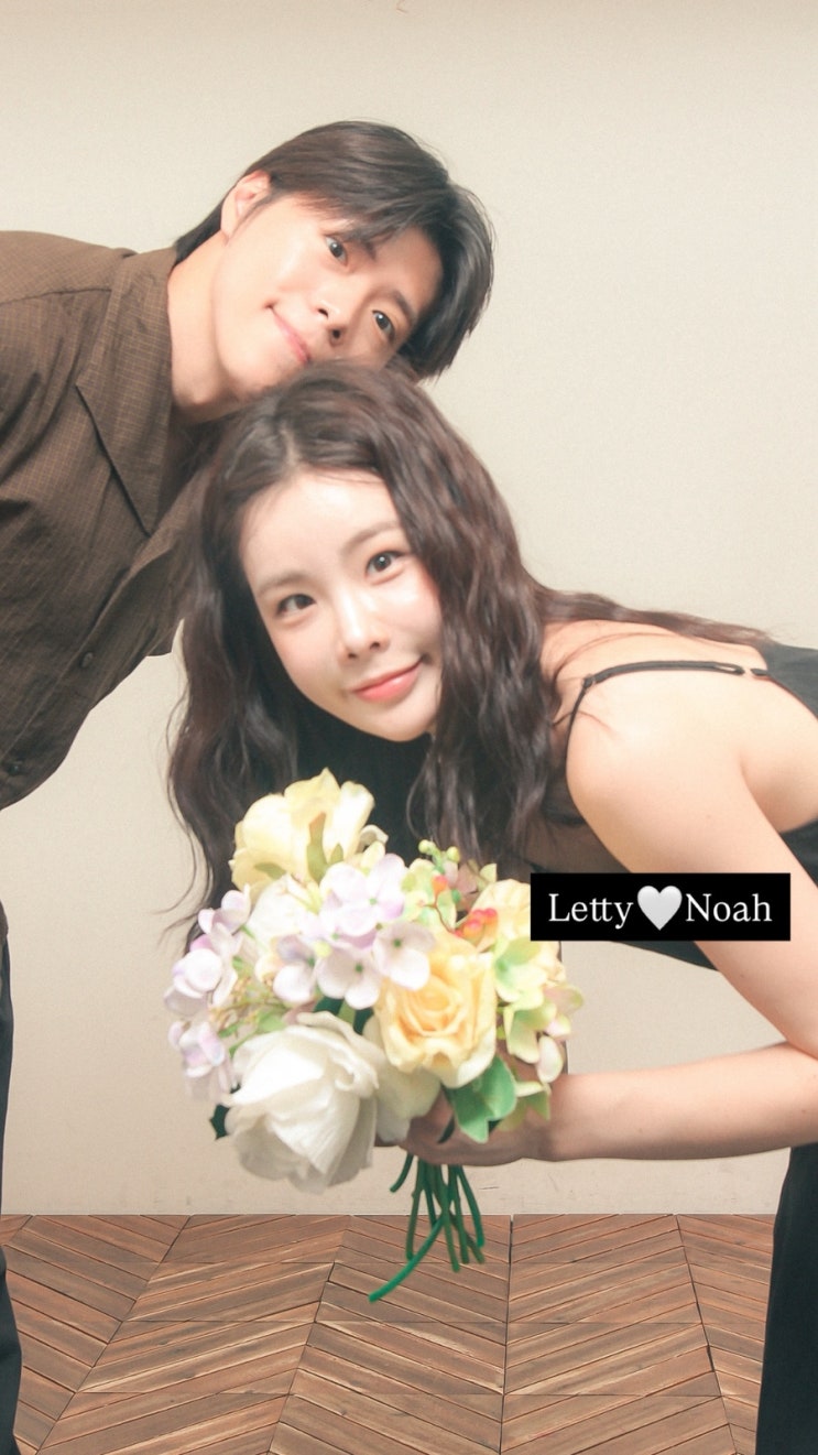 오늘 우리 사진관 용리단길에서 셀프웨딩촬영 도전!