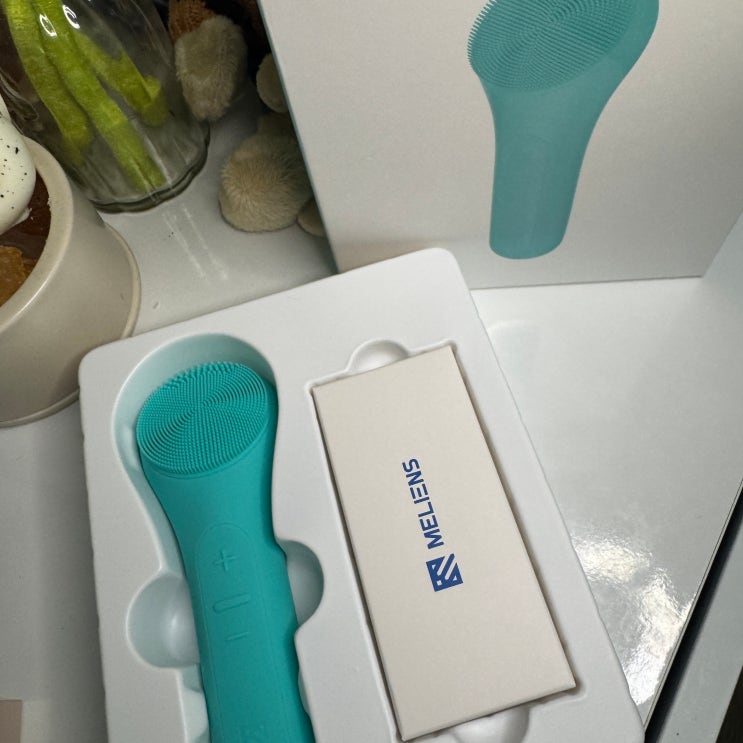 클렌징 할때 꼭 필요한 멜리언스 실리콘진동클렌저
