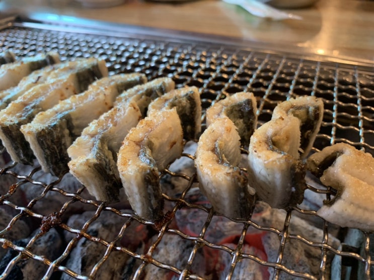 Sarah의 내돈내산 [ 천년장어 ] 하우고개 맛집 / 시흥 맛집 / 부천 맛집 / 시흥 장어맛집 / 부천 장어맛집 / 부천 어버이날 식당 / 시흥 어버이날 식당 / 주차가능