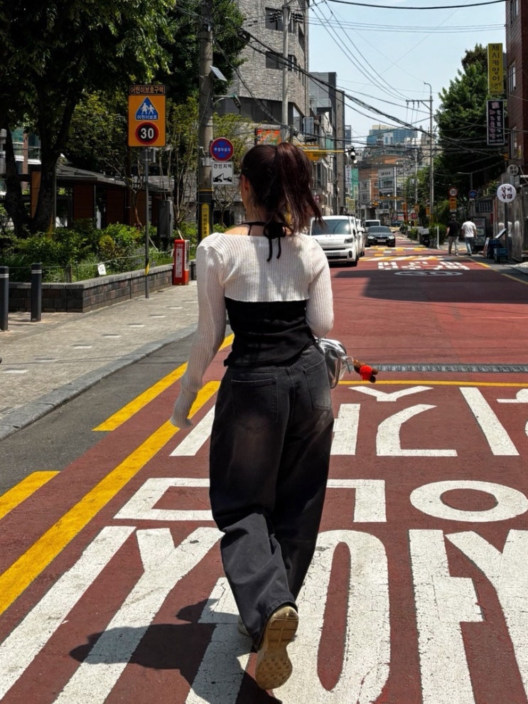 [스탠다드 에러] 빈티지 레인 캣워싱 와이드 데님팬츠 블랙