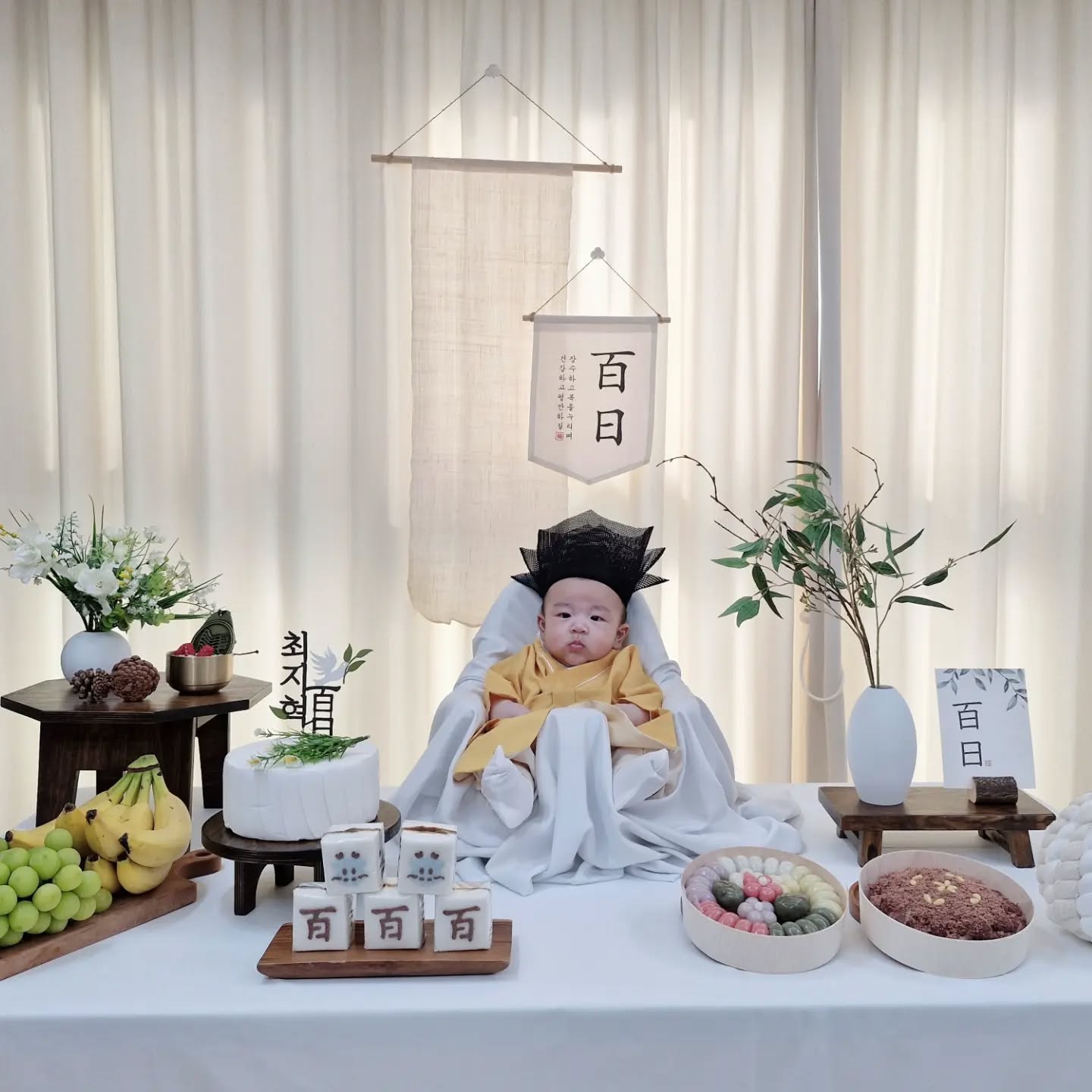 💛최지혁 百日💛

아프지말고, 건강하게
씩씩하고 밝은 아이로 쑥쑥 크쟈
사랑해 최지유 최지혁👨‍👩‍👧‍👦🫶
.
.
#102일 #백일 #百日
