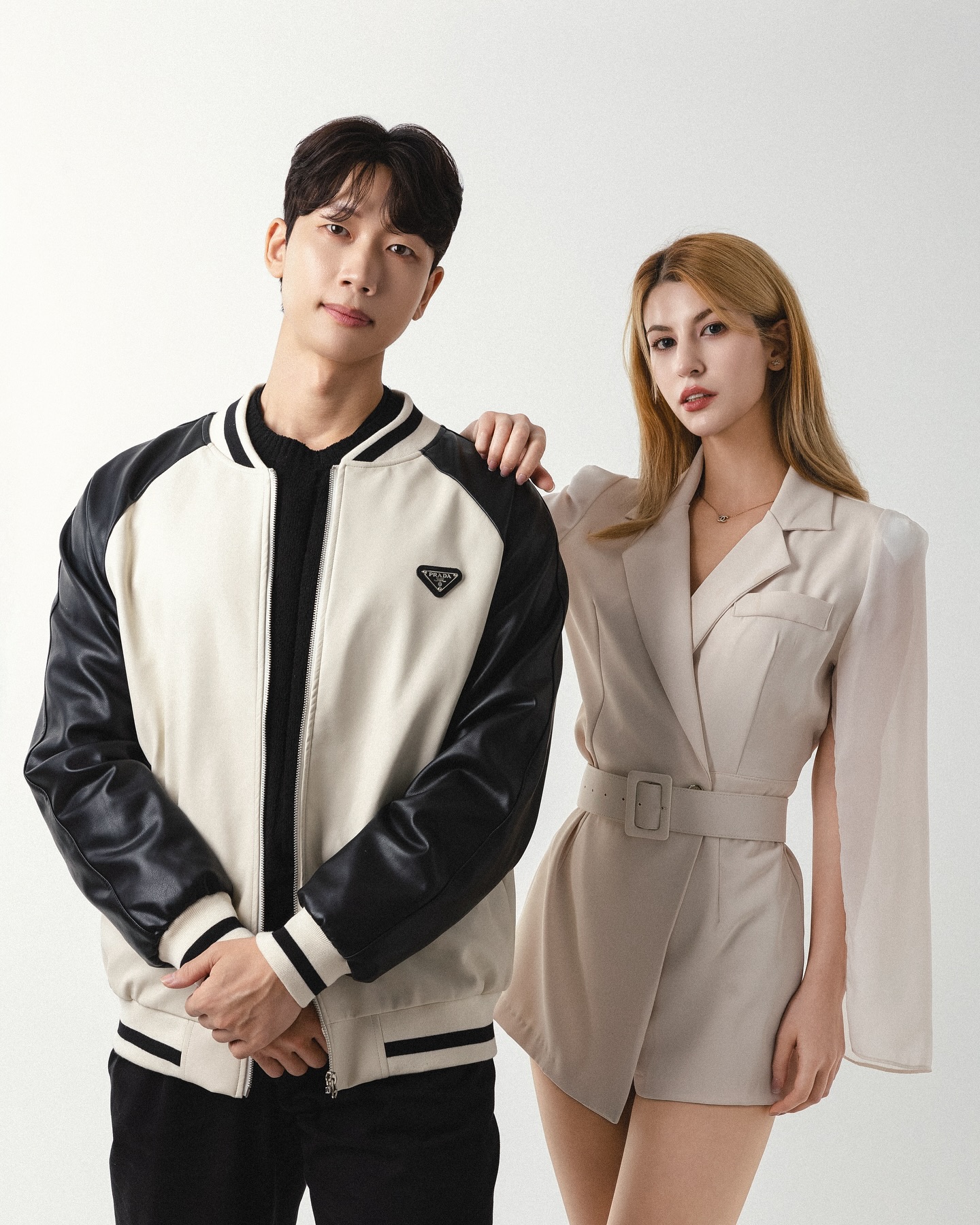 Model jrstar7 gwillinai_ 
Photo zzzzzzzun_ 

Nice photo👫💁‍♂️💁‍♀️
