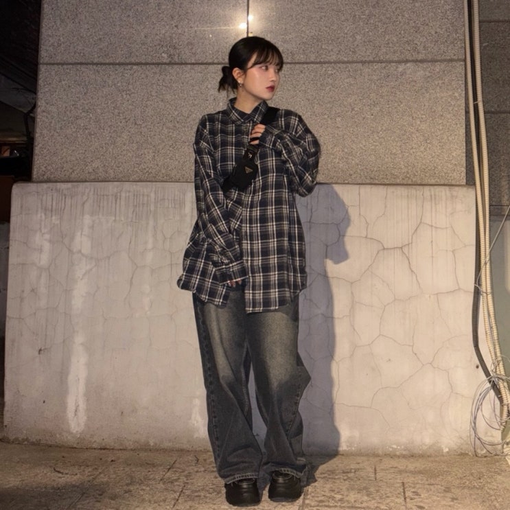 [OOTD] 감성 가득한 스트릿룩, 스탠다드에어 빈티지 오버핏 체크 셔츠 리뷰!