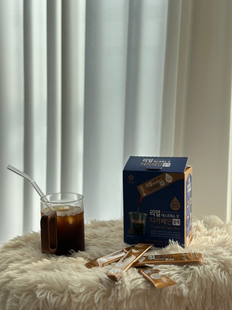 맥널티 리얼 에스프레소 샷 디카페인 액상스틱으로 즐기는 커피타임