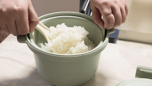 간편하게 데워먹는 전자레인지밥솥 저당밥솥 칼로볼로 건강챙겨요!