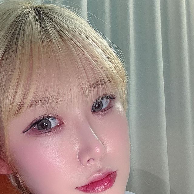 Jenna on Instagram: "#광고 @sanga_pharm 나이 또 먹게 생겼네,, 곧 이네 곧 그러면서 꼭 관리 해줘야하는거 알죠..?! 100% 캐나다산 프리미엄 연어콜라겐으로 믹스콜라겐이 아닌❌ 100% 단일 어종 연어