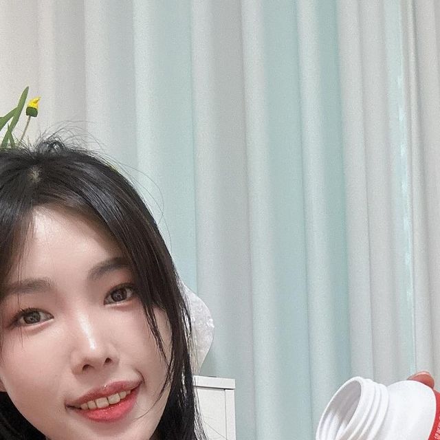 하니블리 on Instagram: "#광고 
하루 100원으로 얇은허리 만들기 🏋🏻‍♀️
한국인의 특성에 맞게 체지방과 내장지방 뱃살감소에 효과가 좋은 
가르시니아가 함유된 제품이라 여름전에 꼭 필수템이에요! 

탄수화물이 체지방으러 바뀌는걸 막아주는 효과가 있어 
탄수화물중독이신 분들에게 강추~☆ 

정가가 23,000원인데,,,현재 헬스하우스 스마트스토어에서
구매하시면, 9,900원 파격할인중이랍니다~~ 

일반식품이 아닌 식약처에서 인증을 받은 
다이어트 건강기능식품 버닝컷
하루 두알로 간편하게 몸매관리 하세요

#허리쏘옥다이어트#가르시니아#다이어트보조제#칼로리컷팅제#체지방컷팅제#다이어트영양제#유지어터#복부비만#뱃살빼는법#헬스하우스#얼죽아"