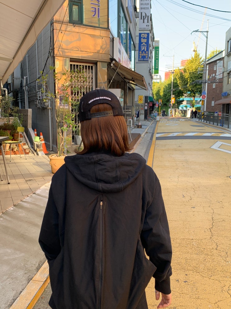 요즘 애착 가방 HYEIN SEO 혜인서 백팩 공홈 리스탁 정보 공유