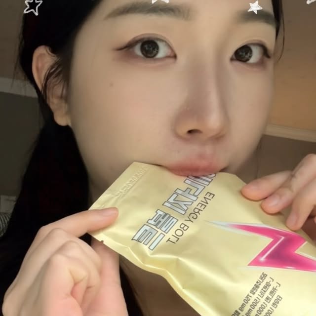 Seulgi on Instagram: "#협찬 에너지샵] 지친 나를 위한 급속 에너지 충전, 에너지볼트 @energyshop_official 에너지샵] 지친 나를 위한 급속 에너지 충전, 에너지볼트⚡ ⚡️ 운동하면서 먹기좋은 에너