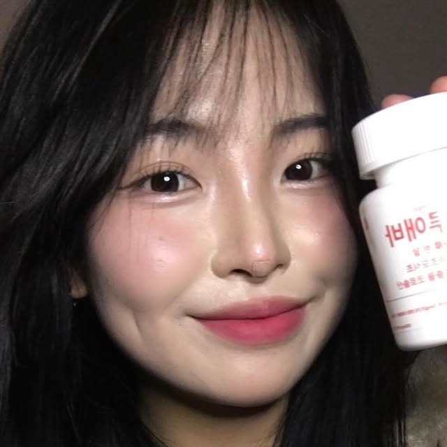 @sina_k16 on Instagram: "#광고 하루올린에서 나온 하루애바 !! 승무원을 준비하면서 매일 매일 먹는것도 조심해야하고,, 다이어트를 하느라 항상 너무 힘들었는데,,, 어쩌다 맛있는 음식을 먹고