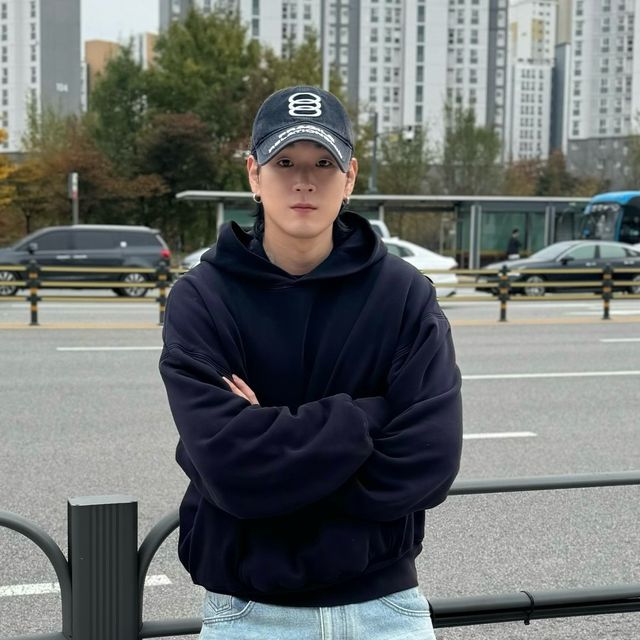 Pino1992 on Instagram: "저는 포센 인간입니다. @forcesensitive *포스팅 의무 없는 단순 선물 제공입니다. 저는 감도 좋은 브랜드들의 디자인은 당연한거고 디테일,부자재 이런 작은 부분이 눈에 띄면