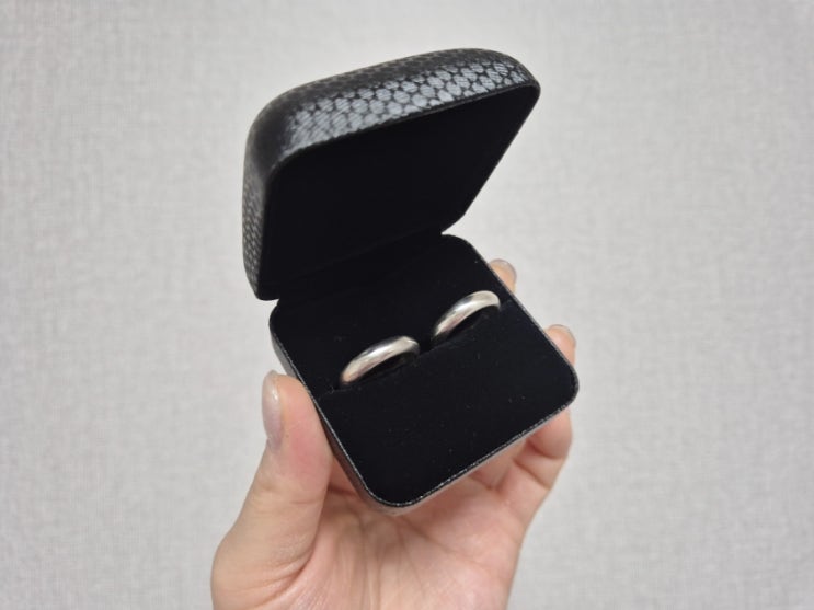 아미마르 엥게이지 반지 4.5mm 솔직 리뷰
