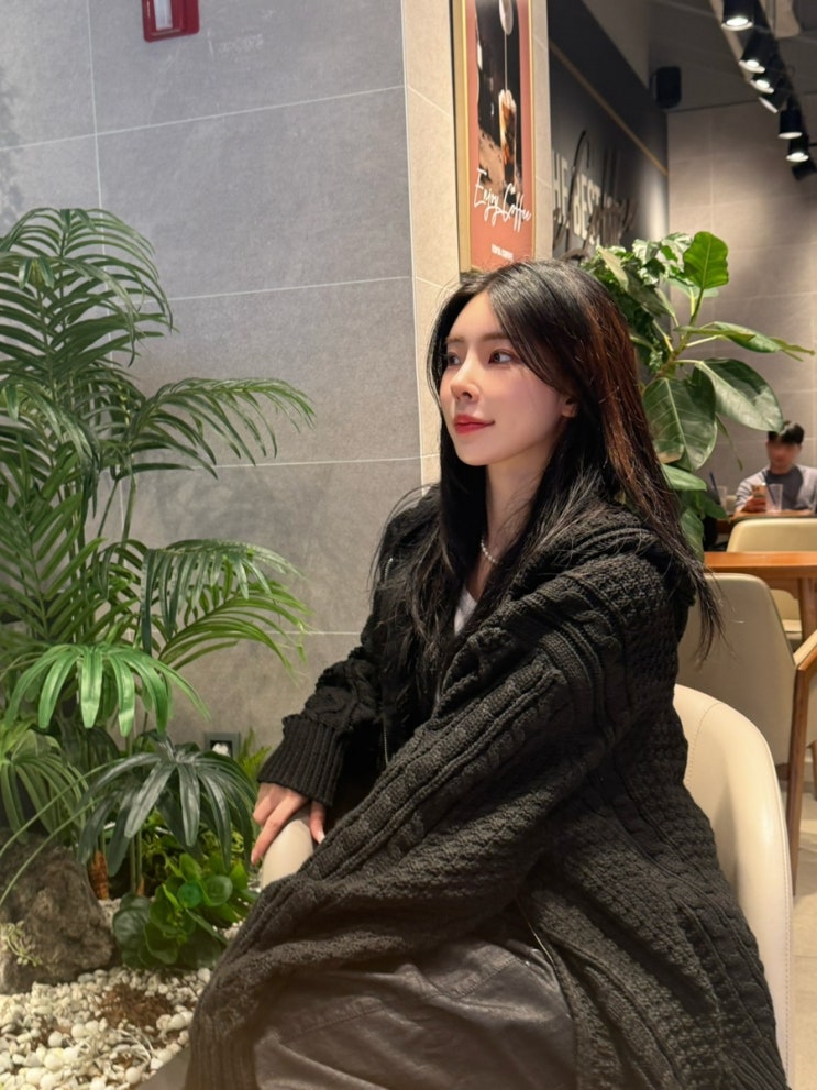 스탠다드에러 오버핏니트 데일리룩 STANDARDERROR OOTD