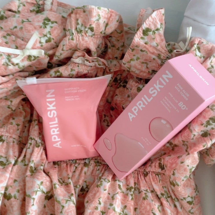 에이프릴스킨 April skin 핑크알로에 비타토너&모찌 스킨팩 화장솜