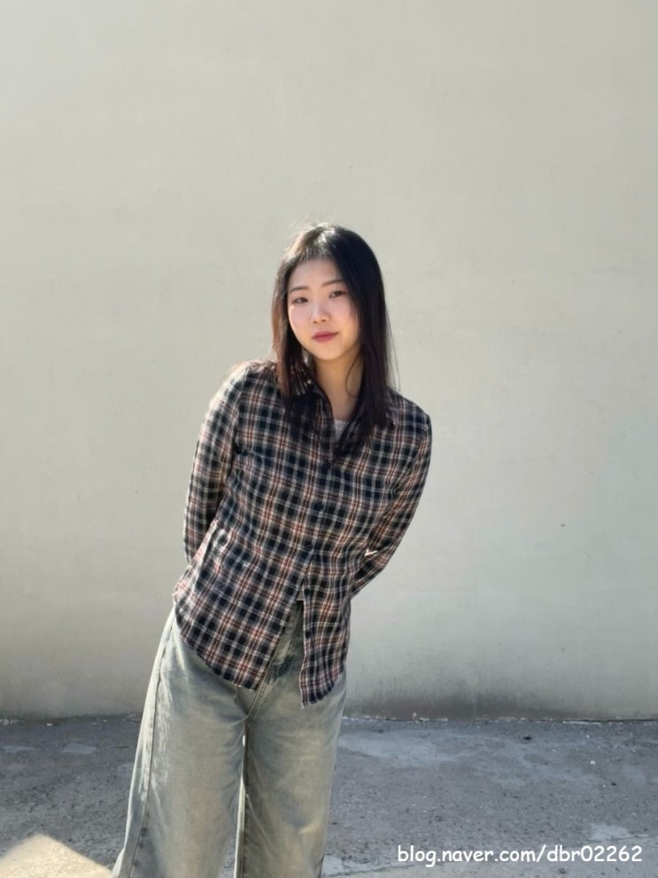 비바브라운 가성비 좋은 간절기셔츠 슬림핏셔츠 무신사 데일리룩 체크셔츠 착용샷