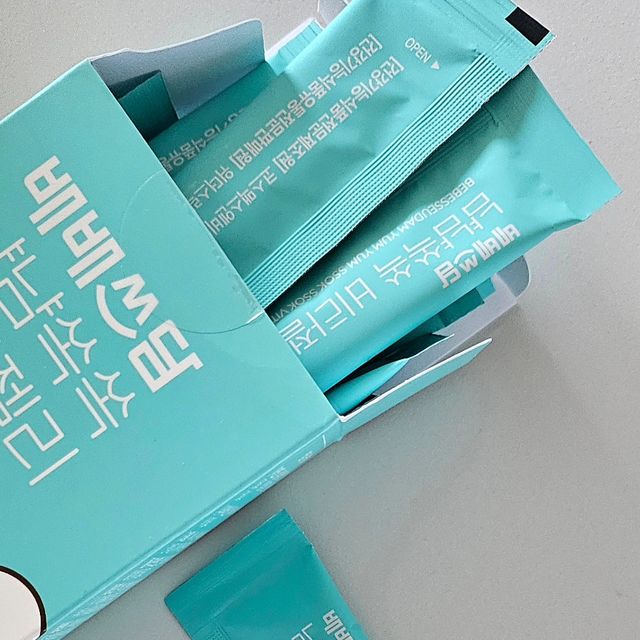 규리ꯁ on Instagram: "#광고 배배쓰담 냠냠쏙쏙 비타젤리🫶 크면클수록 편식이 왜이리 심해지는지 비타민을 안챙겨줄수가 없어요ㅠㅠ 음식으로 채우지못하는 영양소를 규리가 좋아하는 비타
