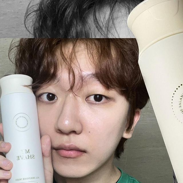 김건희 on Instagram: "#협찬 찐올인원워시🫧

젠틀프로젝트에서 “올라운더워시” 제품을 협찬받았습니다☺️
샴푸부터 쉐이빙까지 가능한 바디워시 제품!

이 제품 하나로 다 해결가능해서 바쁜 아침에 후다닥 씻구 나갈 수 있어요!
특히 여행갈 때 간편하게 요 제품 하나만 준비하면 되니 추천👍

다양한 특허성분과 피부진정 시카 그리고 임상실험 3가지 인증까지 마친 제품이라 안심할 수 있어요😆

#바디워시추천 #올인원워시 #화장품선물 #남친선물 #남친선물추천 #쉐이빙젤 #쉐이빙폼 #젠틀프로젝트 #올라운더워시 #쉐이빙 #바디워시 #남친선물 #헬스장바디워시 #여행바디워시"