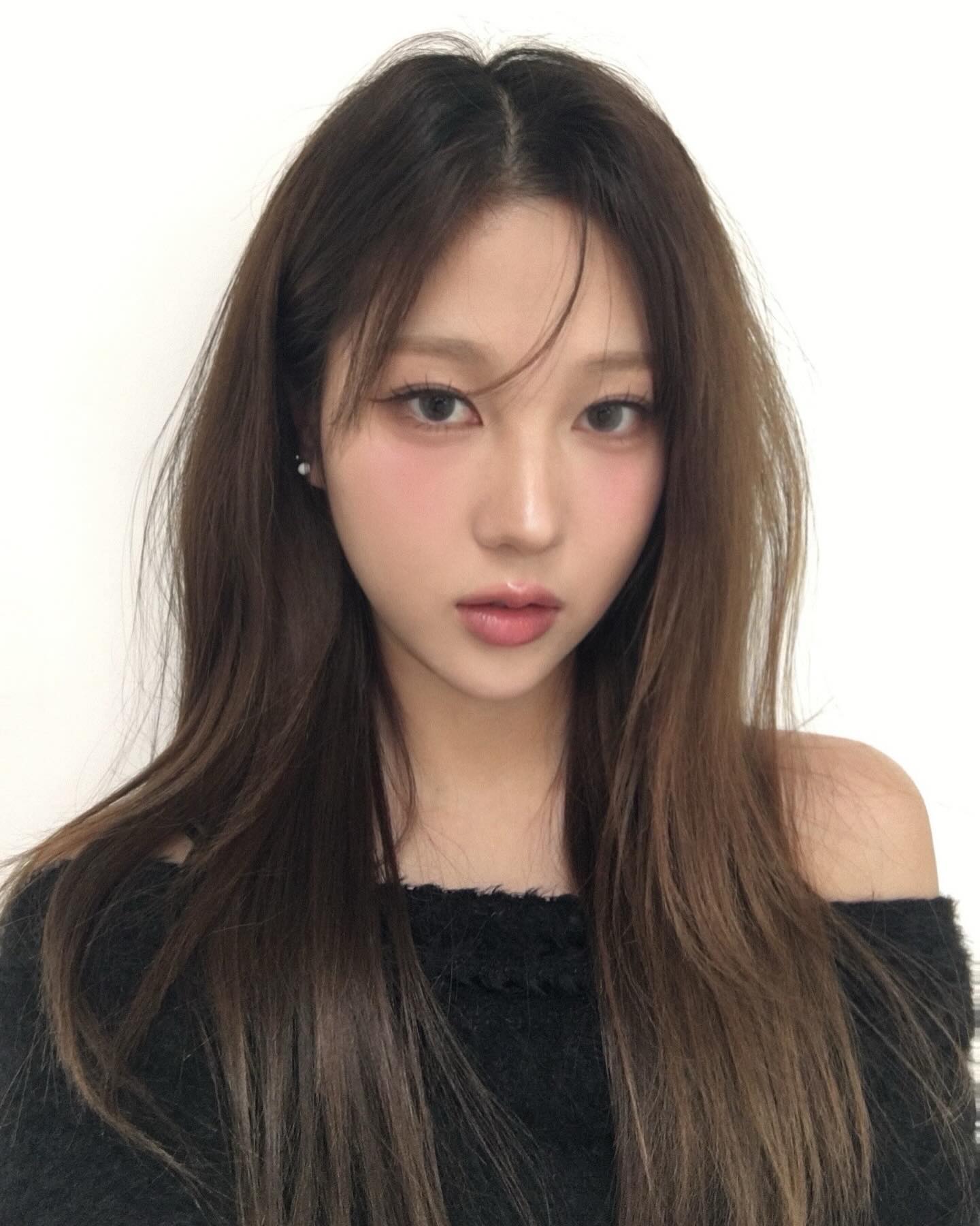 #제품제공 

붙이기 쉬운 비건 속눈썹 낫유얼스 🩶
데일리로도 포인트로도 깔끔 자연스러워서 이쁘다 히히 👀
12월 한 달간 낫유얼스 베스트 조합 할인 진행 중이래요오 🙂

notyours.official notyours_intl 

#낫유얼스 #notyours