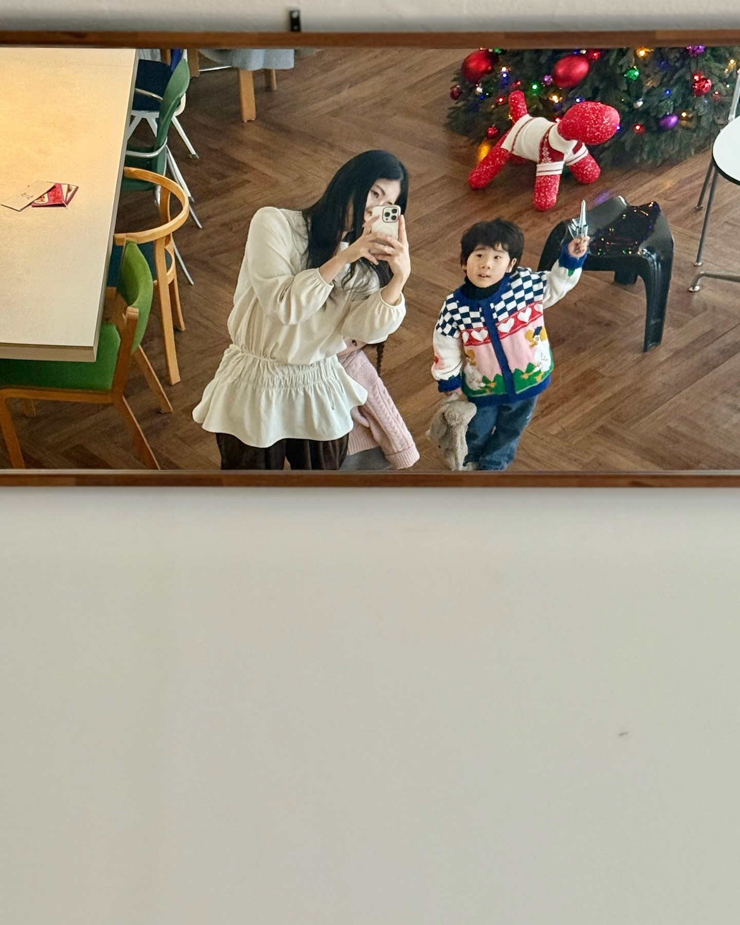 요즘 대흥동에 떠오르는 #카페융프라우 
사실 이름이 왜 융프라우인지는 가봐도 잘 모르겠지만
예쁘고 맛있고 친절하면 된거아닌가요?
다음엔 아이들 없이 꼭 재방문하고싶은 예쁜카페☕️