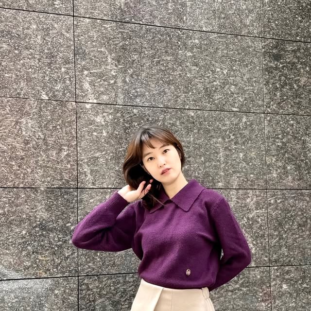 Julia❤️ on Instagram: "#협찬 @glam__dia #글램디아 융기모 #착시스타킹 겨울에도 짧은 반바지나 치마가 입고 싶을 때 착시스타킹을 신으니 따뜻해요 융털 스타킹 신은 느낌은 나지 않고 얇은 스