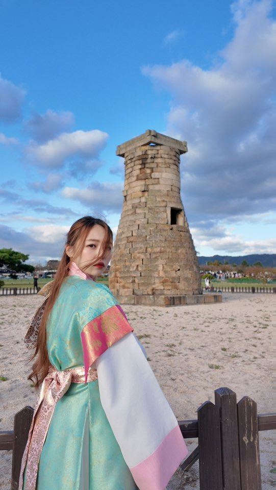 경주 신라복 경주데이트코스, 신라복 대여 입고놀자,그 옆 맛집 황남금고까지