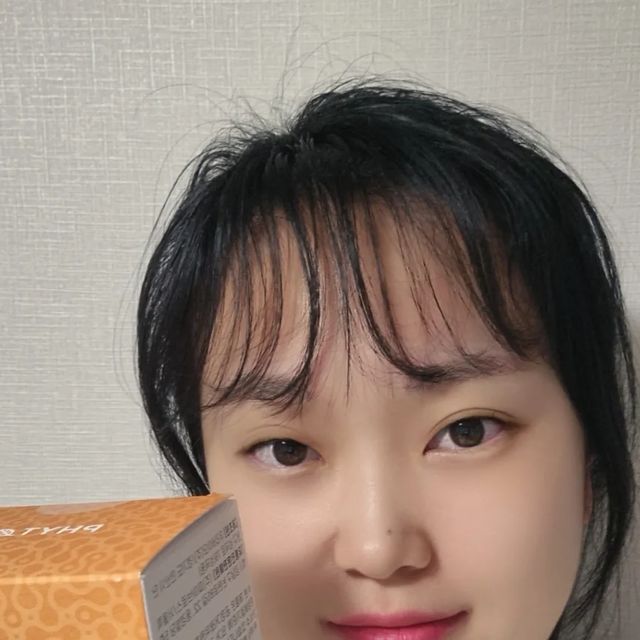 вαвуෆ sɪᴍ ʏᴇᴏɴɢ ᴇᴜɴ on Instagram: "#협찬 [YDY뉴트리션] 파이토알엑스 라이버맥주효모 

🦰 요즘 기온이 떨어지고 계절적 변화가 일어나다 보니 모발건강이 안 좋아졌다 ➡️ 맥주효모+비오틴이 같이 있는 제품이 필요함
🦰 한 포에 맥주효모가 3,000mg 함유되어 있음
🦰 1954년 설립된 맥주효모 발효 전문기업인 독일에 있는 Leiber (라이버)사의 맥주효모 사용
🦰 라이버맥주효모는 한 포에 맥주효모 (3,000mg) + 비오틴 (1,120mcg)+판토텐산 400mcg 함유되어 있음
🦰 보통 맥주효모와 비오틴이 고함량이면 피부 트러블 발생 부작용 걱정을 많이 하지만 피부 상태 개선에 도움을 주는 판토텐산이 같이 함유되어 있어 걱정없이 구매 가능
🦰 먹는 시간이 따로 정해져 있진 않아서 하루 중 가장 먹기 편한 시간대에 챙겨먹으면 됨
🦰 다이어트로 영양결핍 증상이 나타나는 분 추천
🦰 나이가 들수록 빠지는 영양을 채우고 싶은 분 추천
🦰 불규칙한 식습관을 가지신 분 추천 

📌라이버맥주효모 구매처 링크 : https://bit.ly/48a2TWw 

📑 @pharmabros_official 

⠀

⠀
⠀
⠀
⠀
⠀ 

#광고 #리뷰쉐어 #맥주효모비오틴 #맥주효모먹는법 #맥주효모영양제 #맥주효모단백질 #맥주효모효능"
