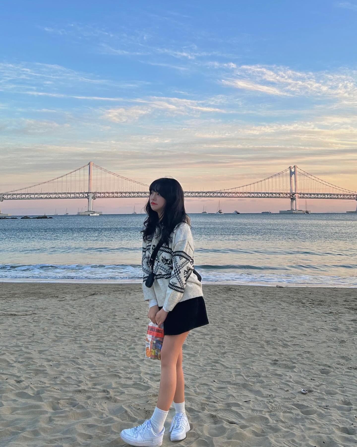 내일이면 백수다아ㅏ앙ㅇ아 ٩(ര̀ᴗര́)و
#2025 #백수 #퇴사 #오예 #근데 #27 #한살더먹음 #쥬륵