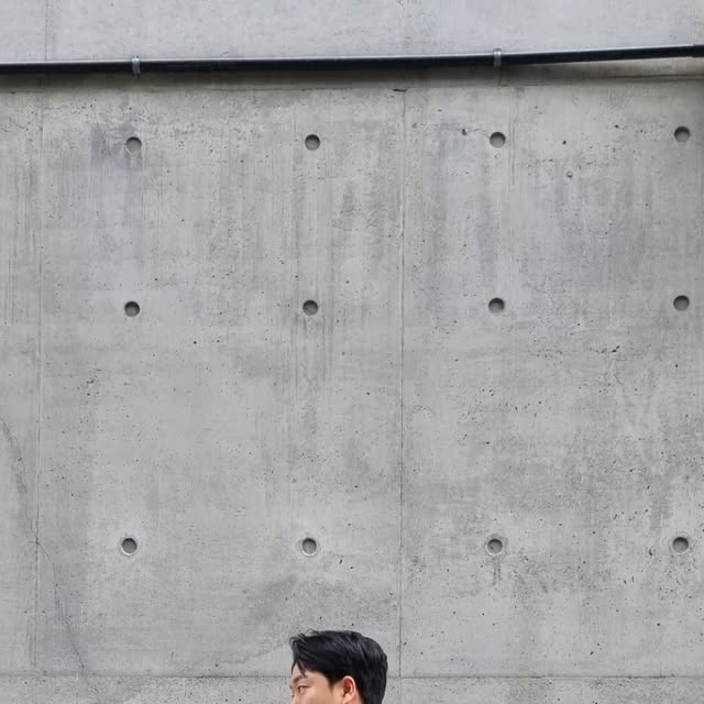 ISTJ / #일상 on Instagram: "#협찬

심플한 디자인 넉넉한 수납공간과 튼튼함까지
어떤 코디에도 잘 어울릴만한 에코백이라
데일리로 매고 다니기 완전 좋을 거 같아요
앞으로 출퇴근 가방으로 매일 들고 다닐 느낌 🫡

#광고#에이브릭 #aebric #에이브릭모자 #에이브릭에코백 #데일리패션 #데일리아이템 #미니멀패션 #심플룩#모자코디 #에코백코디 #패션템추천 #코디스타그램 #데일리룩추천 #꾸안꾸패션 #남녀공용#20대패션 #30대패션 #직장인룩 #대학생코디 #감성패션 #캐주얼룩추천#제품협찬 #리뷰쉐어 #협찬리뷰 #인플루언서협찬 #리뷰이벤트 #체험단모집"
