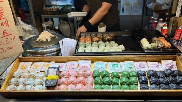 [동문시장 맛집] 제주 손흥민이 구워주는 만두 맛집 "장인의집"