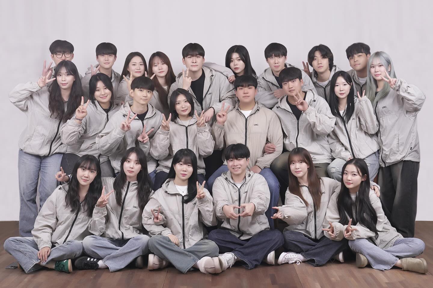 2024년, 마지막까지 8대 inje_bnit 와 함께했던 다움이들💙 누구보다 낭만 가득했던 비엔의 한해를 추억하면서@.@
#다움이고생한만큼 #회장단이사랑해
