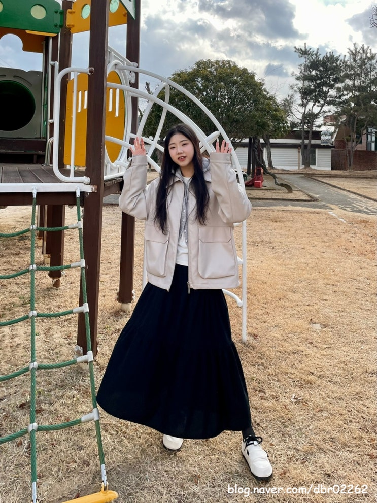 아이러니포르노화이트라인 남여공용자켓 레더자켓 착용샷
