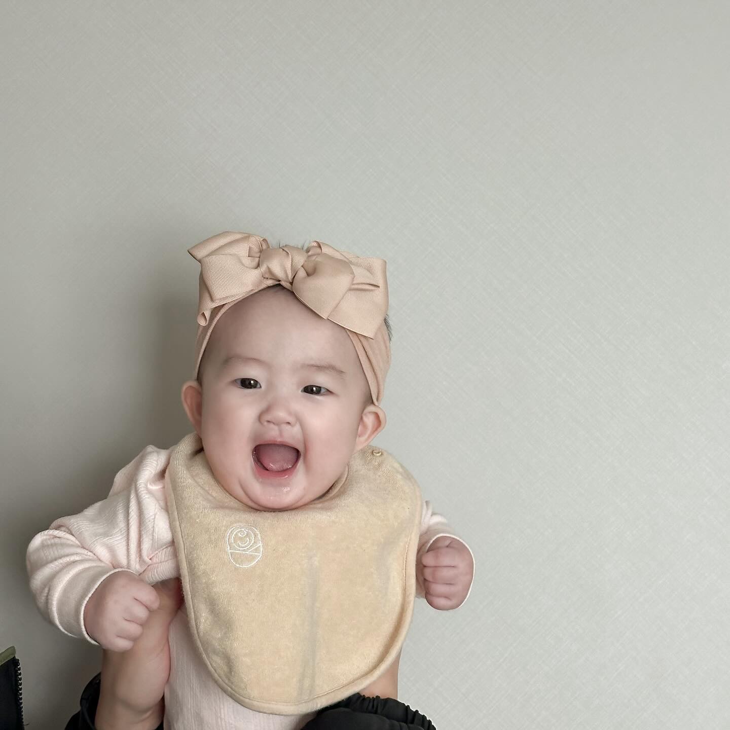 #6개월접종

접종가는줄 모르고 웃고 난리났고요
왕주사 3대맞고 눈물엔딩 〰️
