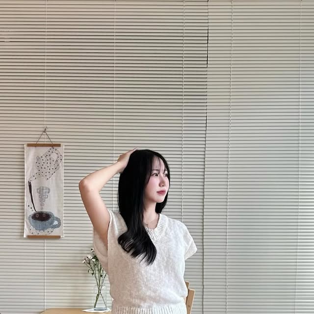 •ɞ• on Instagram: "#광고 @standarderror_official 

캣워싱 작업으로 빈티지하고 트렌디한 컬러감의 워싱

허리랑 기장 수선 했지만 색감이 너무 예쁘고 편하다 🫡

https://www.musinsa.com/products/5151941

#광고#스탠다드에러#데님팬츠#데님추천#데일리룩#코디추천#데님#청바지#팬츠#바지#빈티지데님#빈티지팬츠#워싱데님#남녀공용팬츠#남녀공용데님#Pants#Denim #STANDARDERROR"