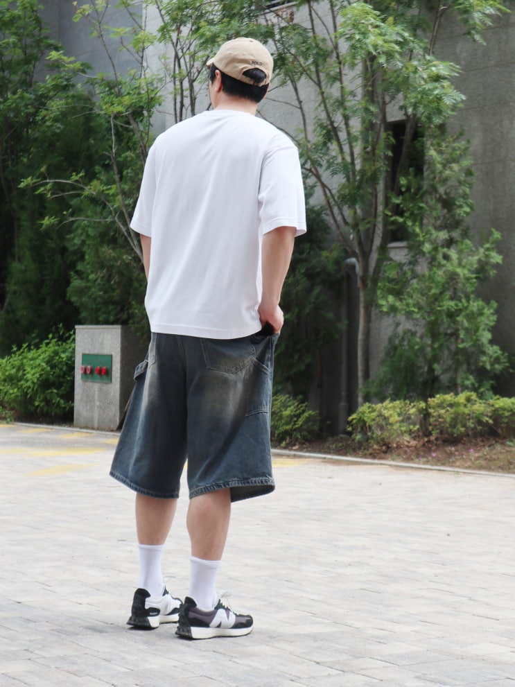 스탠다드에러 버뮤다 데님팬츠 와이드핏 반바지로 여름 데일리룩