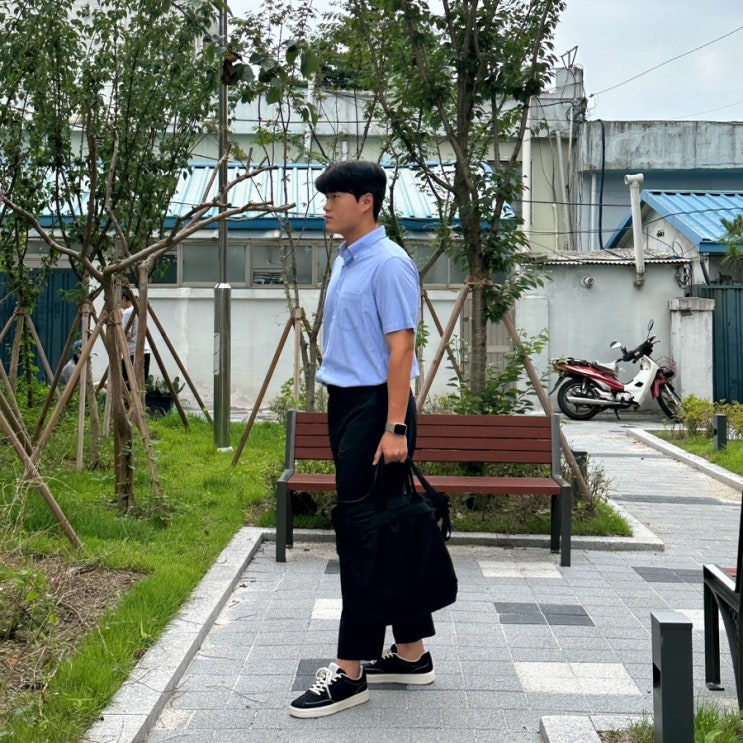 기분 좋은 편안함, 르무통 신상 '업' 블랙 가벼운 데일리슈즈
