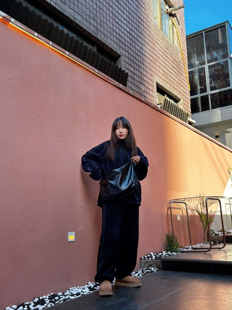 가벼운 크로스백 러버 모여라, 엘로아 레더 크로스백ㅣ오사와