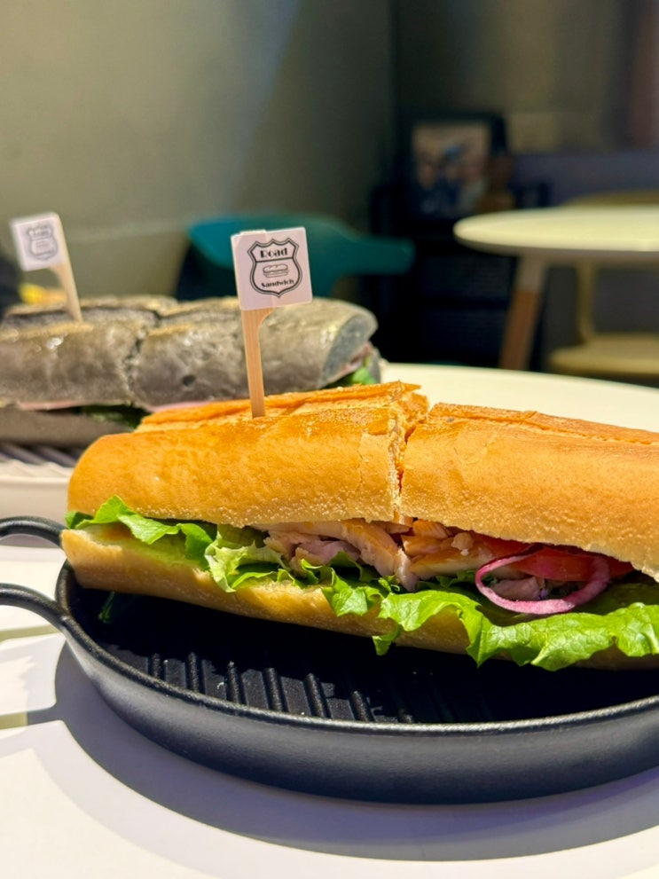 [로드샌드위치] 잠실 샌드위치 / 바게트 샌드위치 맛집 / 트러플 잠봉뵈르와 스파이시 치킨 샌드위치
