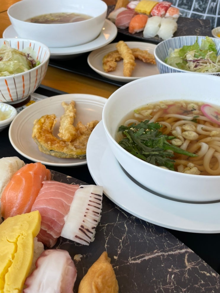 동대문 초밥 뷰맛집호우초스시 정식 솔직 리뷰