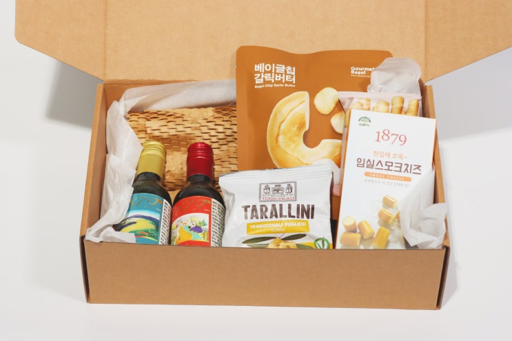 [올리리뷰] 설 명절 선물 고민될 때, 실속과 품격을 함께 담은 1879와인샵 그로서리 패키지