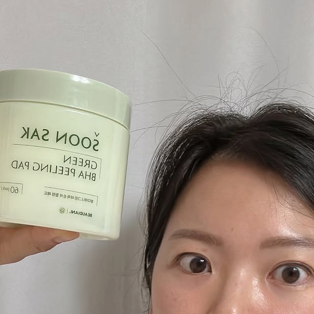 @yeonsoorrr on Instagram: "#협찬 #광고 #제품제공 트러블 관리에 필요하지만 “BHA 바하”성분이 들어있으면 얼굴이 붉어졌던 피부‼️ ✔️BHA 바하 성분과 함께 피부 진정에 좋은 어성초 성분으