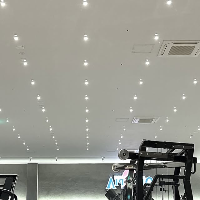 우당탕탕갱아 on Instagram: "#광고
인도 식전 케어 레시피 모티베이션 유디트 잇오프로 체지방 관리부터🐷 부족할 수 있는 비타민🍋 칼슘까지 100% 꽉꽉 채우기😋

💊식전 케어 핵심성분‼️ 인도산으로🇮🇳 채운 자연 성분 2종
•과라나추출분말 : 신진대사 촉진💨 식욕 억제 효과가 있다고 알려진 100% 식물성 성분🌿 신경계 자극❌ 천연 카페인 성분
•리듀코스 : 건강한 식습관을 돕는 특허원료👨🏻‍⚖️

💊엄선하여 배합한⚖️ 핵심 특허 원료 5가지
•대나무수액추출물분말, 산트에너지 뉴, 엘브이유케어 프로바이오틱스, 믹스 신바이오 200Bn, 비타믿 B6 염산염

💊전문가들과 연구 개발👩🏻‍🔬 SCI급 논문에 등재된 해외 프리미엄 원료 배합🔬

💊현대인들의 식습관에 맞춘 한국🇰🇷 로컬라이징 포뮬레이션

어제 운동할랬는데 워치 끊어져서 어쩔수없이(?) 저작운동만♾️♾️♾️♾️ 오랜만에 아침운동 상쾌하구만🏋🏻🏋🏻 

👚에이치덱스 : 릴렉스핏 크롭 티셔츠(레몬)
👖젝시믹스 : 젤라 인텐션 바이커 쇼츠 5부(코랄 로즈)

#운동#헬스#헬스장#쇼츠#레깅스#레깅스코디#오운완#바디체크#눈바디#ㅇㅇㅇ#오오티디#유디트잇오프#다이어트#체지방컷팅#일상#자기관리#workout#fitness#motivation#bodycheck#ootd#diet#dieter#daily#fyp#instalike"