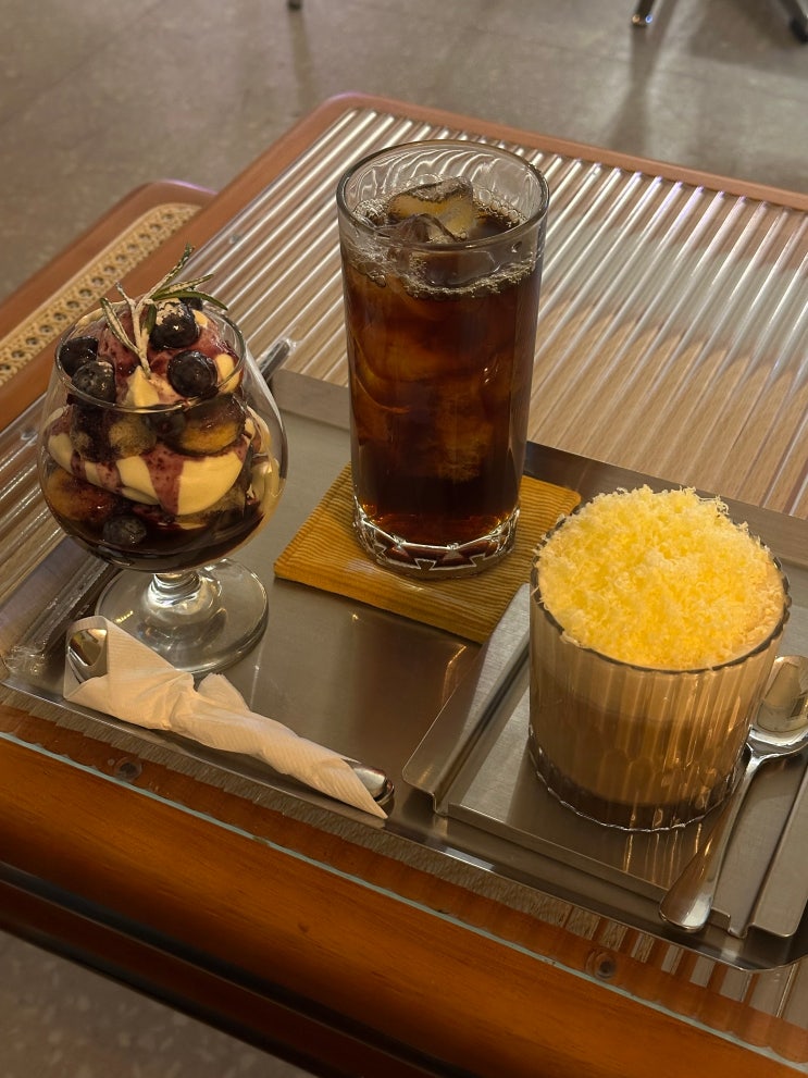 합정 디카페인 전문 카페 ☕인데 디저트 찐맛집인 #디카커피랩 합정 | 전메뉴 디카페인 원두 변경 가능