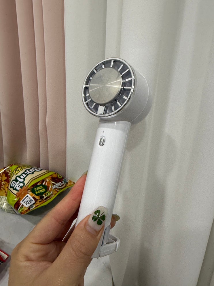 여름 운동 필수템! 진짜 시원한 SMIRIA 손풍기 솔직 후기