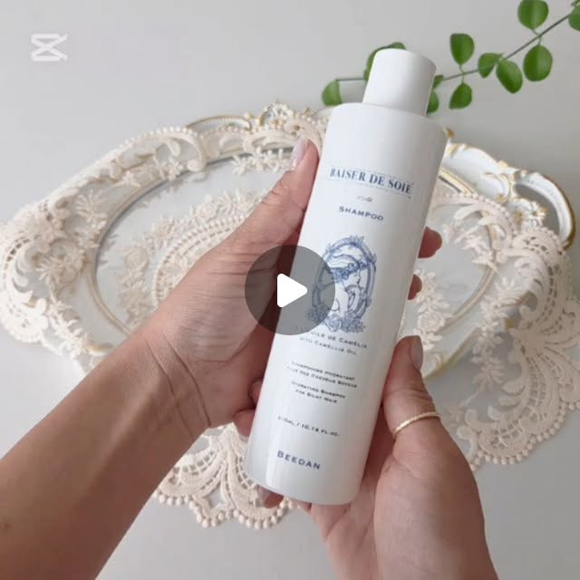 김미진 on Instagram: "#광고
.
.
24시간 지속되는 우아한 파리지엔느의 향을
머릿결에 담다🤍

손상된 모발에 수분감을 촉촉하게!
샴푸 후 부드러운 머릿결을~
움직일 때 마다 향기로운 머릿결 향으로
하루종일 기분좋음 솔솔~😁😁

실키한 머릿결은 물론 안전한 성분까지
비단부티크 베제드수아 샴푸🫶
.
.
#광고#비단부티크#베제드수아#베제드수아샴푸#파리지엔느향기"