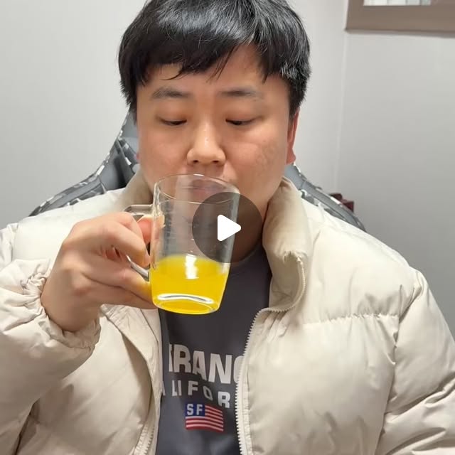 이슬잉ꨄ | #협찬

웨일즈 주스업 호박 10팩

원물 본연의 맛과 성분을 담아 아이부터 어른들까지 모두 섭취가 가능하고 맛도 너무 텁텁하지 않고 적당한 달달함때문에 거부감 없이 먹을 수 있더라구요!

무방부제. 무합성착료. 인공감미료. 무색소. 무점증제.... | Instagram