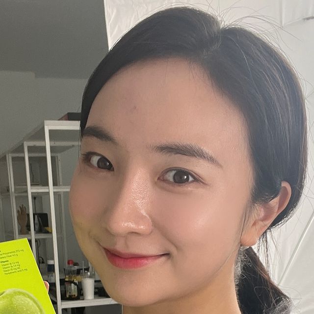 꽃송이눈요 on Instagram: "#광고#줄리스초이스 체지방 감소부터 혈당관리까지~! 💚 사과주스 마시면서 다이어트해요! 식후 맛있는 청사과맛 가루를 물에 타먹기만 하면 되서 간편하고 맛있게